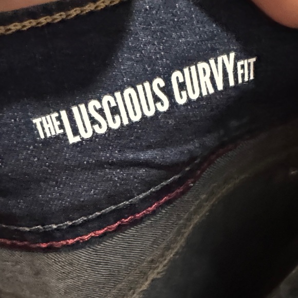 Wallflower Women's Ankle Jeans in Dark Blue NWT - Picture 7 of 7